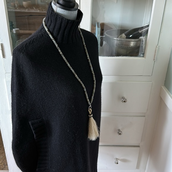 Opal and pyrite long silver diamond clasp horsehair charm tassel necklace - Picture 12 of 17